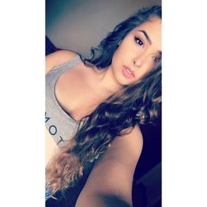 Meet your Posher, Jessica